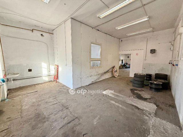 Eladó ipari ingatlan, Tokajban 135 M Ft / költözzbe.hu