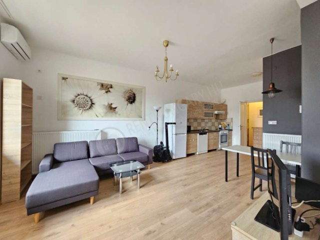 Eladó téglalakás, Budapesten, XIV. kerületben, Hungária körúton