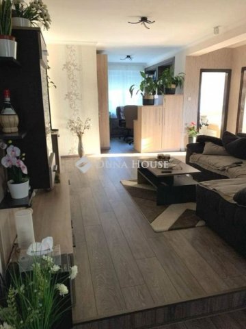 Eladó családi ház, Hajdúsámsonon 118 M Ft, 4 szobás