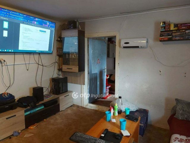 Eladó családi ház, Birjánon 10.4 M Ft, 2 szobás