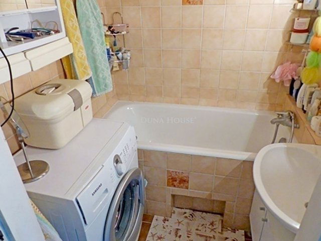 Eladó panellakás, Budapesten, XI. kerületben 83 M Ft, 3 szobás