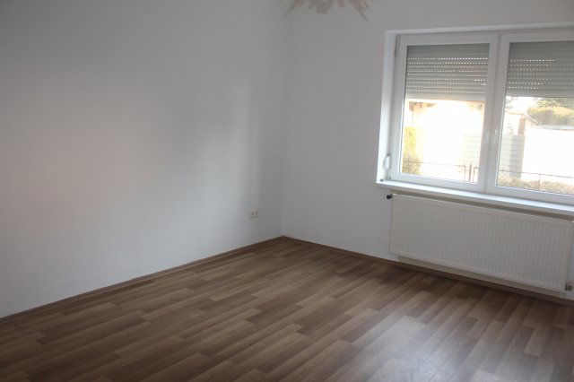 Eladó családi ház, Csornán 49 M Ft, 2 szobás
