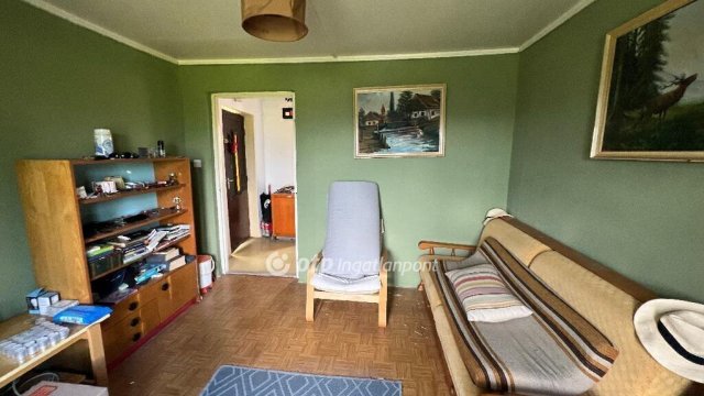 Eladó nyaraló, Egerben 13 M Ft, 2 szobás / költözzbe.hu