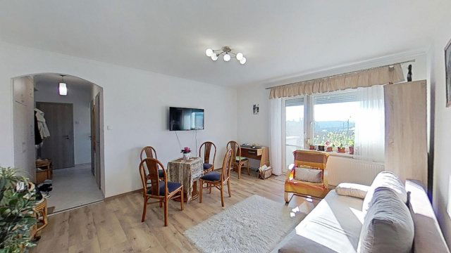 Eladó téglalakás, Veszprémben 62.9 M Ft, 2 szobás