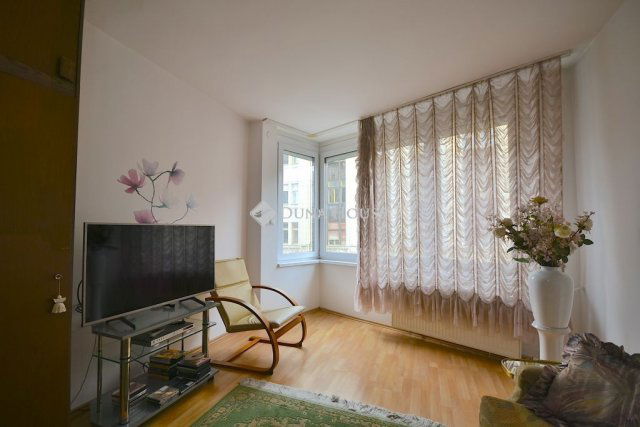 Eladó téglalakás, Budapesten, VIII. kerületben 75.5 M Ft