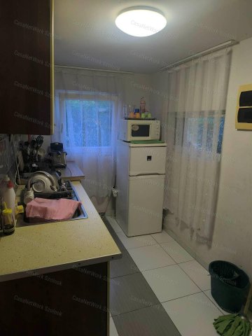 Eladó családi ház, Tiszaföldváron 10 M Ft, 1 szobás