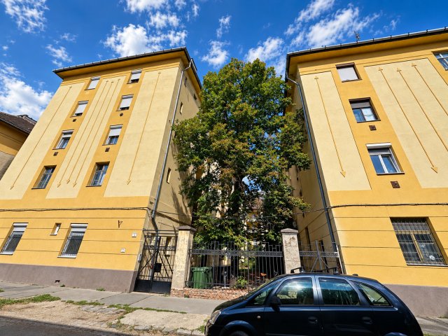 Eladó téglalakás, Budapesten, XI. kerületben 64.9 M Ft