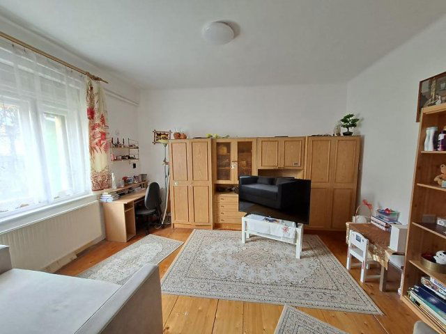 Eladó családi ház, Budapesten, XV. kerületben 77.9 M Ft