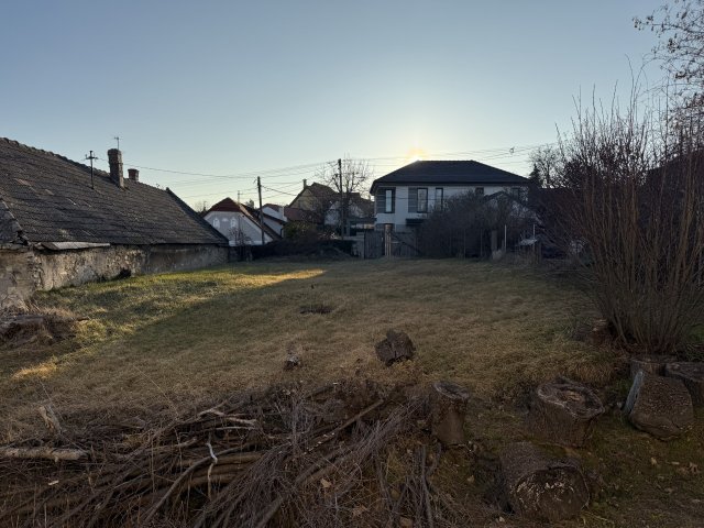 Eladó telek, Veszprémben 92.5 M Ft / költözzbe.hu