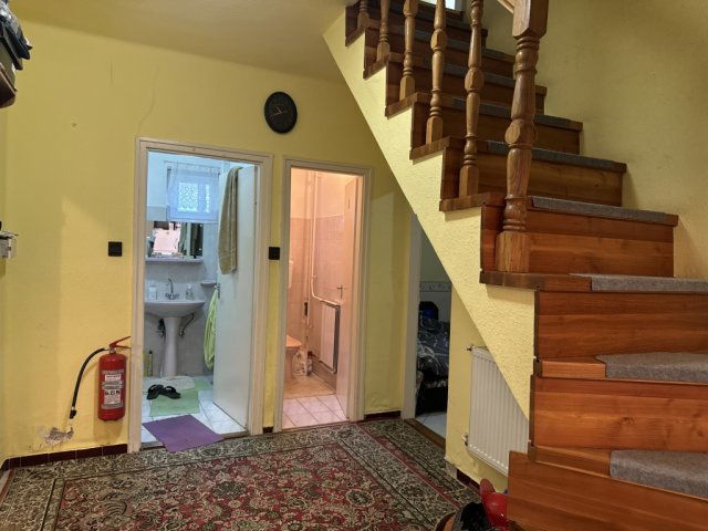 Eladó családi ház, Jászszentandráson 32.5 M Ft, 5 szobás