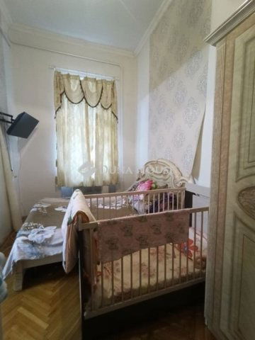 Eladó téglalakás, Budapesten, VI. kerületben 69.9 M Ft, 2 szobás