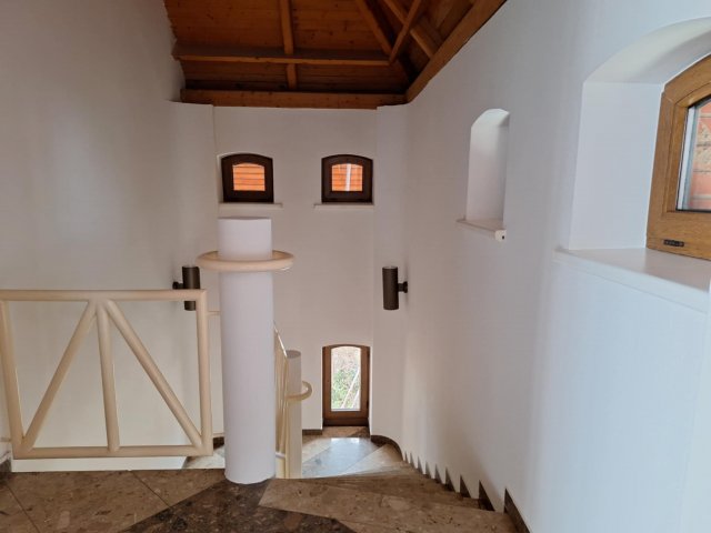 Kiadó iroda, Budapesten, XII. kerületben 717 E Ft / hó, 3 szobás