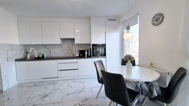 Kiadó téglalakás, albérlet, Debrecenben 360 E Ft / hó, 3 szobás