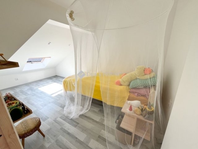 Eladó téglalakás, Budapesten, XX. kerületben 34.9 M Ft, 3 szobás