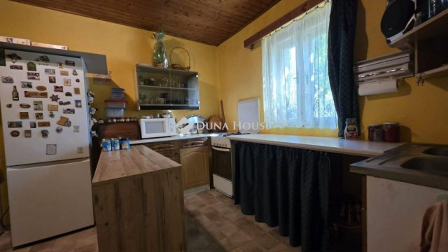 Eladó családi ház, Bozsokon 21.99 M Ft, 1 szobás