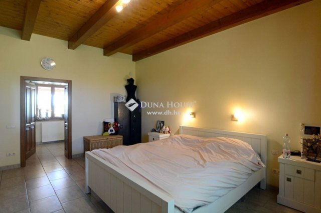 Eladó mezogazdasagi ingatlan, Kocséren 150 M Ft, 3 szobás