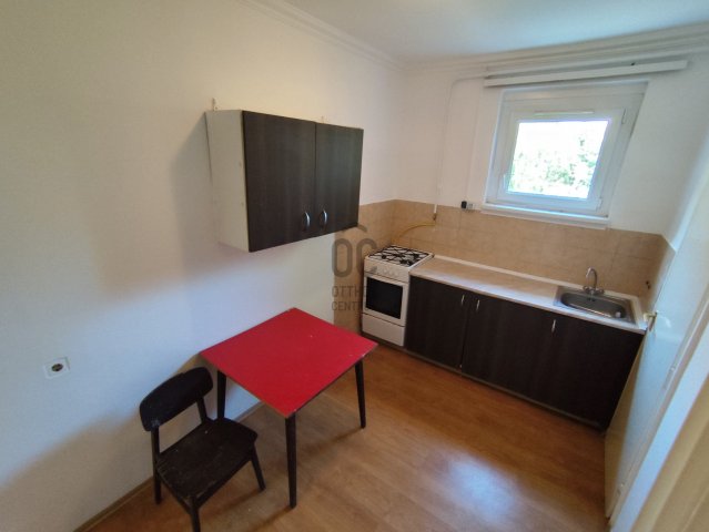 Kiadó téglalakás, albérlet, Székesfehérvárott 170 E Ft / hó
