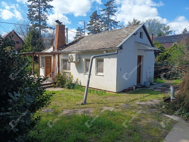 Eladó nyaraló, Szegeden 29.5 M Ft, 2 szobás