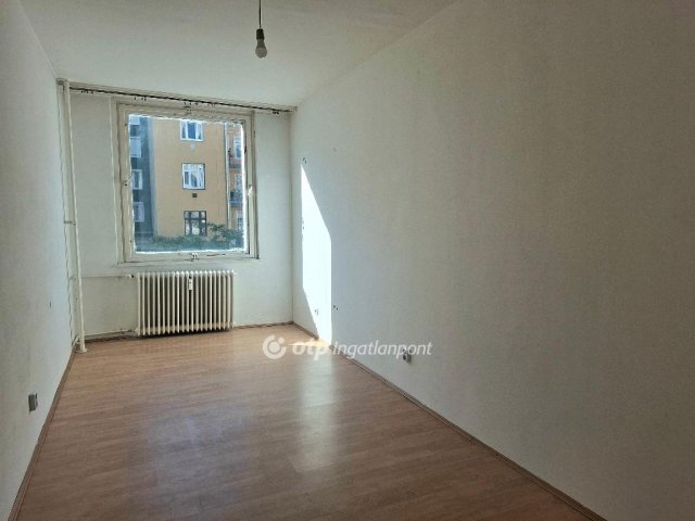 Eladó téglalakás, Budapesten, X. kerületben 71.9 M Ft, 3 szobás
