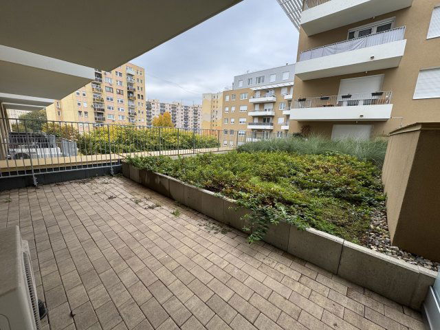 Kiadó téglalakás, albérlet, X. kerületben, Zágrábi utcában