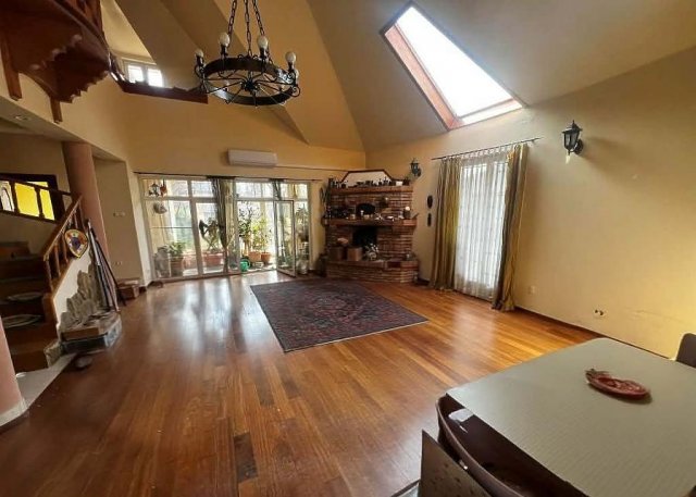 Eladó családi ház, Gödöllőn 134.9 M Ft, 5 szobás