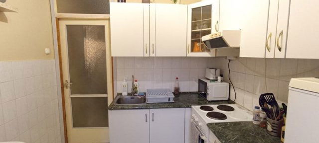 Eladó panellakás, Pécsett, Nagy Ferenc téren 41.9 M Ft, 2 szobás