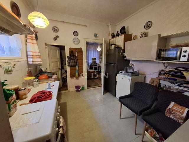 Eladó családi ház, Budapesten, XVIII. kerületben 65 M Ft