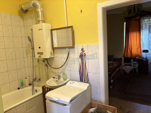 Eladó téglalakás, Győrött 53.5 M Ft, 2 szobás