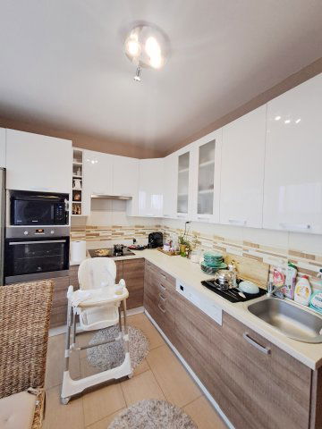 Eladó panellakás, Debrecenben, Derék utcában 67.5 M Ft, 3 szobás