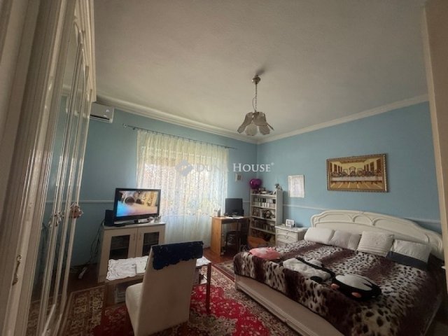 Eladó családi ház, Vecsésen 59.9 M Ft, 2 szobás