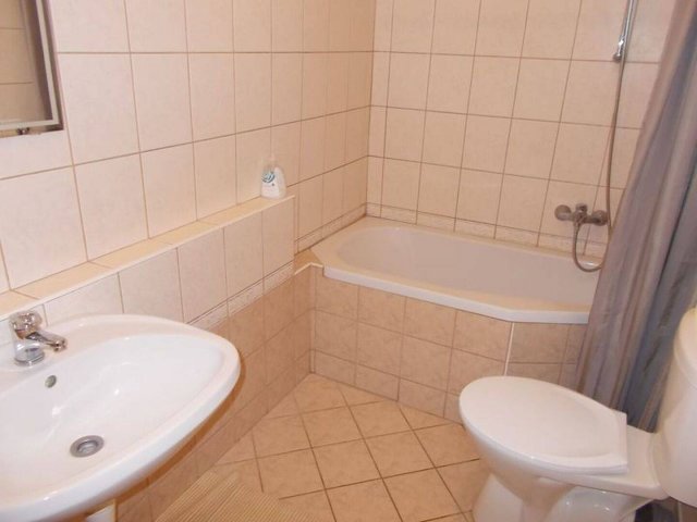 Kiadó téglalakás, albérlet, Békéscsabán, Andrássy úton