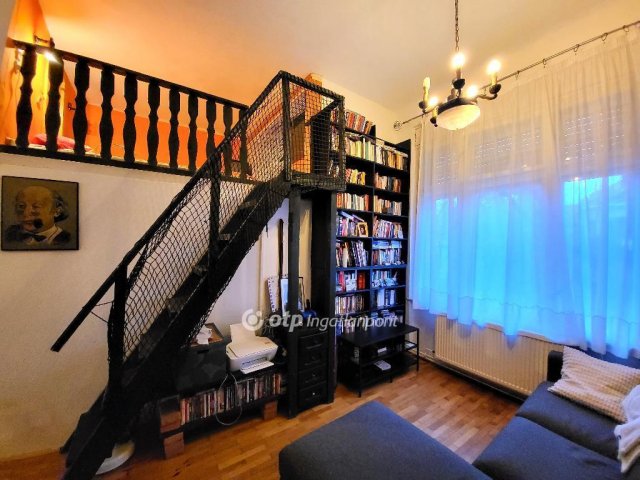 Eladó téglalakás, Budapesten, II. kerületben 180 M Ft