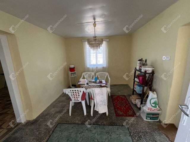 Eladó családi ház, Orosztonyon 13.9 M Ft, 3 szobás