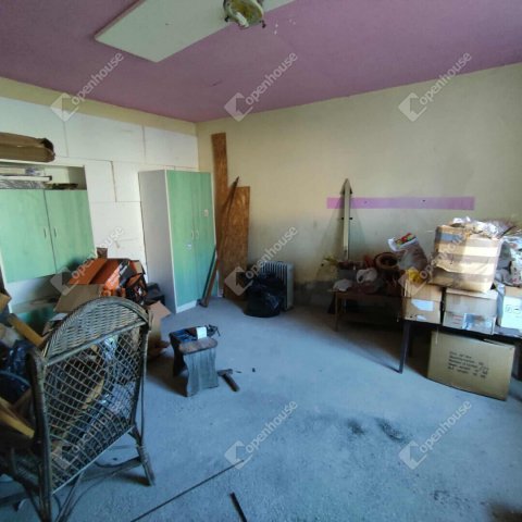 Eladó családi ház, Kemenespálfán 9.9 M Ft, 3 szobás