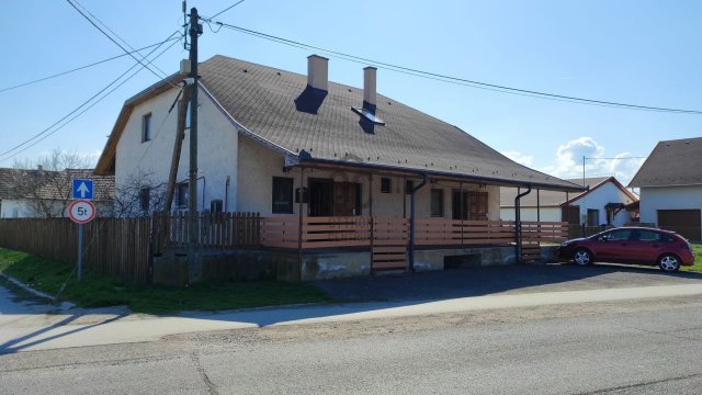 Eladó családi ház, Kiskörén 45 M Ft, 6 szobás