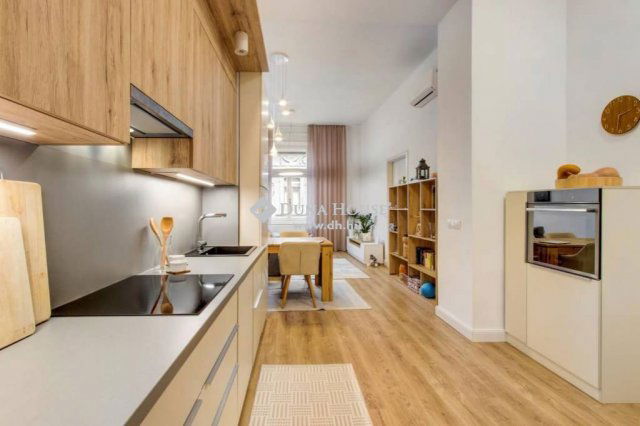 Eladó téglalakás, Budapesten, VI. kerületben 144.99 M Ft