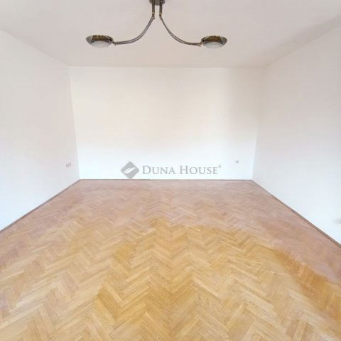 Eladó családi ház, Hódmezővásárhelyen 79.9 M Ft, 4 szobás