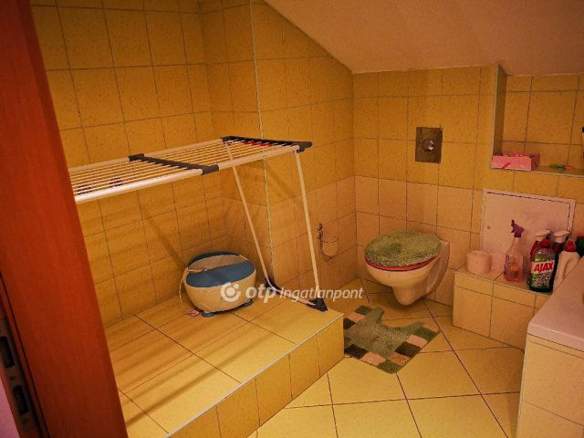 Eladó családi ház, Szigethalmon 114.9 M Ft, 4 szobás