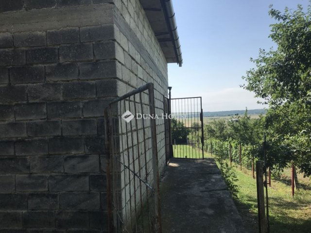 Eladó telek, Zámolyon 12 M Ft / költözzbe.hu