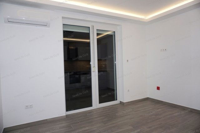 Eladó téglalakás, Győrött 64.9 M Ft, 2+1 szobás