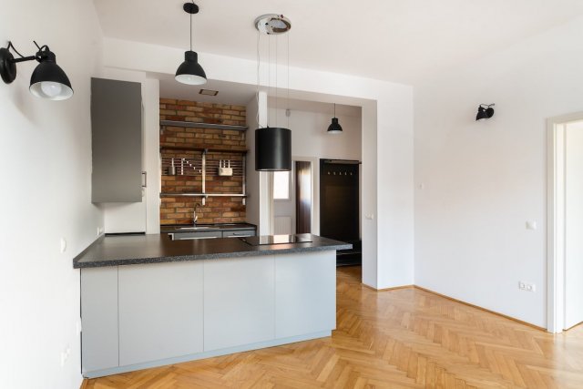 Eladó téglalakás, Budapesten, I. kerületben 0.38 M Ft, 3 szobás