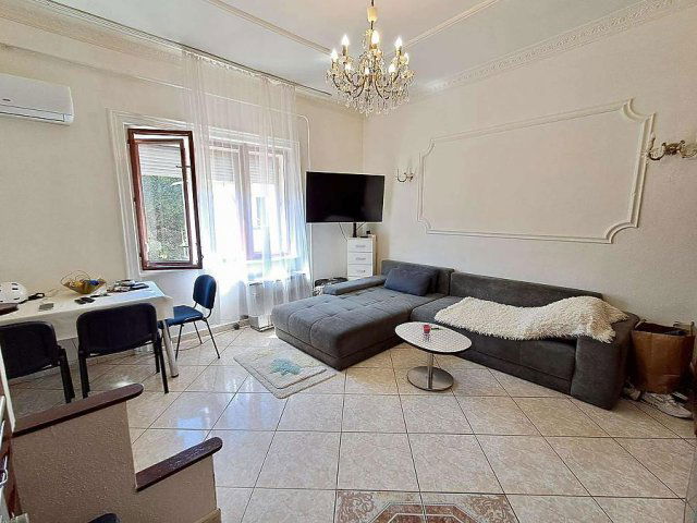 Eladó családi ház, Budapesten, XV. kerületben 54.9 M Ft