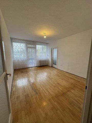 Eladó panellakás, Budapesten, XVI. kerületben 85 M Ft, 3 szobás