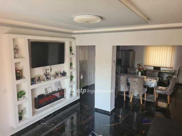 Eladó családi ház, Érden 117 M Ft, 6 szobás