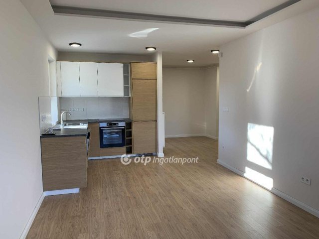 Eladó téglalakás, Budapesten, XII. kerületben 120 M Ft, 2 szobás