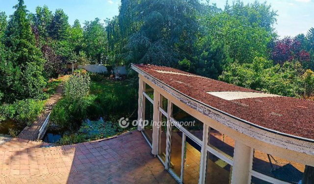 Eladó családi ház, Kisorosziban 149 M Ft, 6 szobás