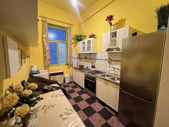 Eladó téglalakás, VII. kerületben, Rejtő Jenő utcában