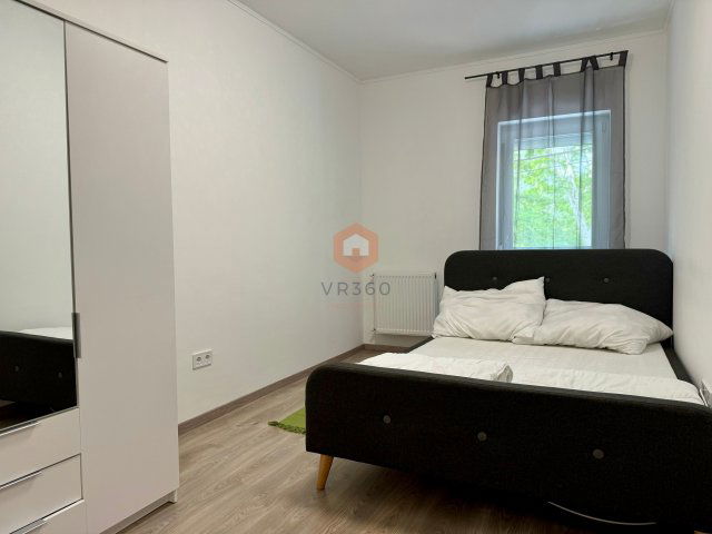 Kiadó téglalakás, albérlet, Pécsett 400 E Ft / hó, 4 szobás