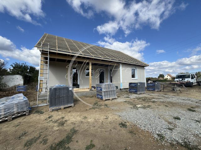 Eladó családi ház, Kozármislenyen 90.95 M Ft, 3 szobás