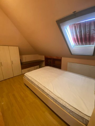 Eladó családi ház, Szombathelyen 89.9 M Ft, 6+3 szobás